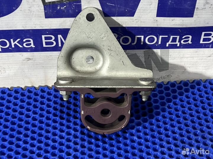 Кронштейн катализатора BMW F10, F25, E84 N20B20