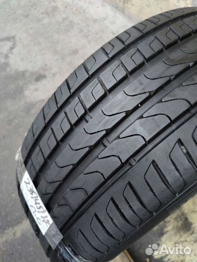 Pirelli Cinturato P7 235/45 R17 97W