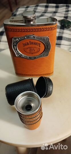 Набор для виски фляжка и стопки Jack Daniel's