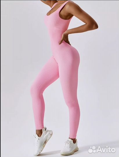 Комбинезон спортивный для фитнеса облигающий