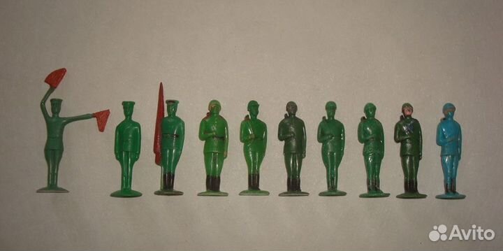 Солдатики. Рига и вкладыши в наборы дзи. (копии)