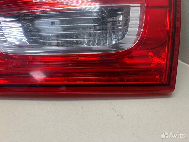 Фонарь в крышку багажника правый Mitsubishi Asx