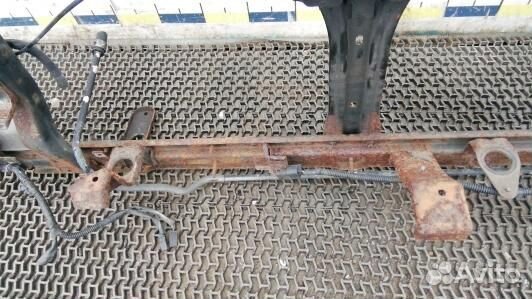 Передняя панель крепления облицовки (телевизор) ni