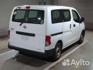 Суппорт передний левый Nissan Nv200 VM20 HR16DE