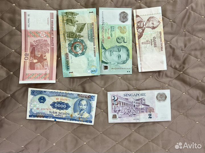 Банкноты из разных стран