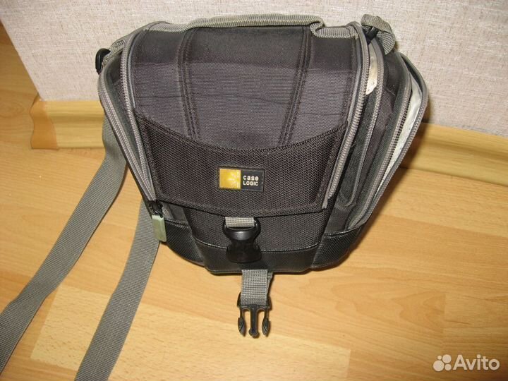 Цифровой зеркальный фотоаппарат