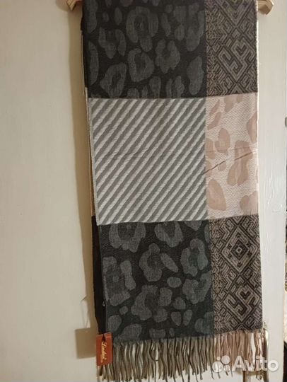 Шарф- палантин, новый