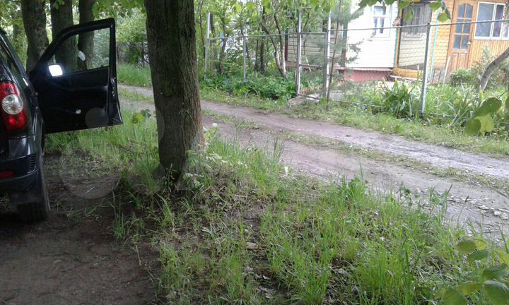 Дача 20 м² на участке 6 сот.