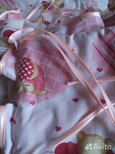 Бортики в кроватку для девочки