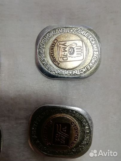 Значки хоккей. Советские хоккеисты