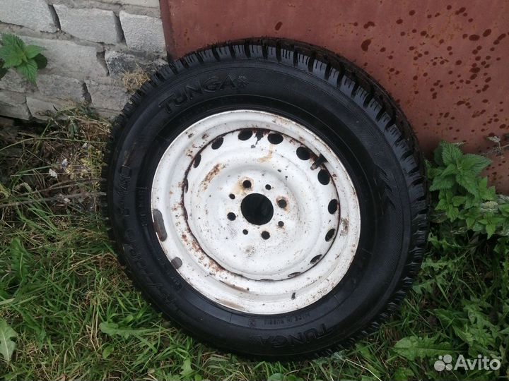 R13 Tunga C-140 175/70, PCD 4x98 DIA 52