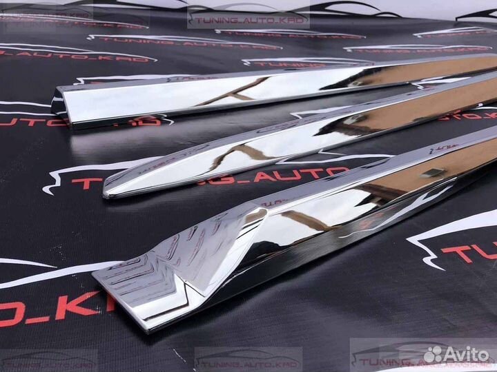 Молдинги дверей Toyota Land Cruiser Prado 150 R048