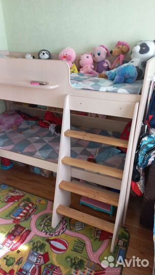 Детская кровать двухъярусная