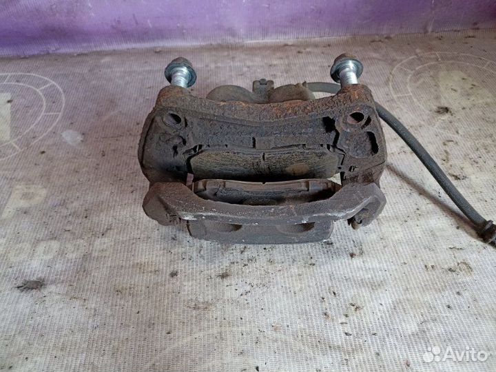 Суппорт тормозной передний правый Renault Koleos