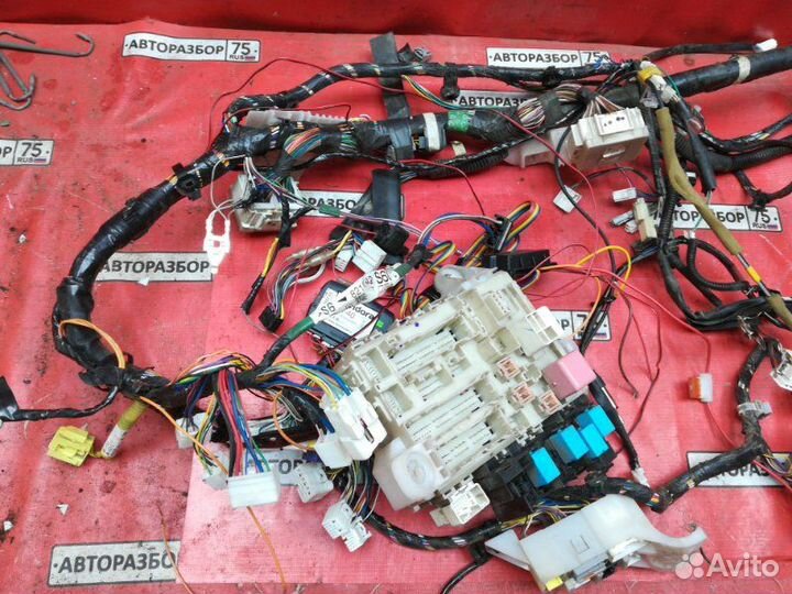 Коса под торпедо Toyota Vanguard ACA33W 2azfe 2007