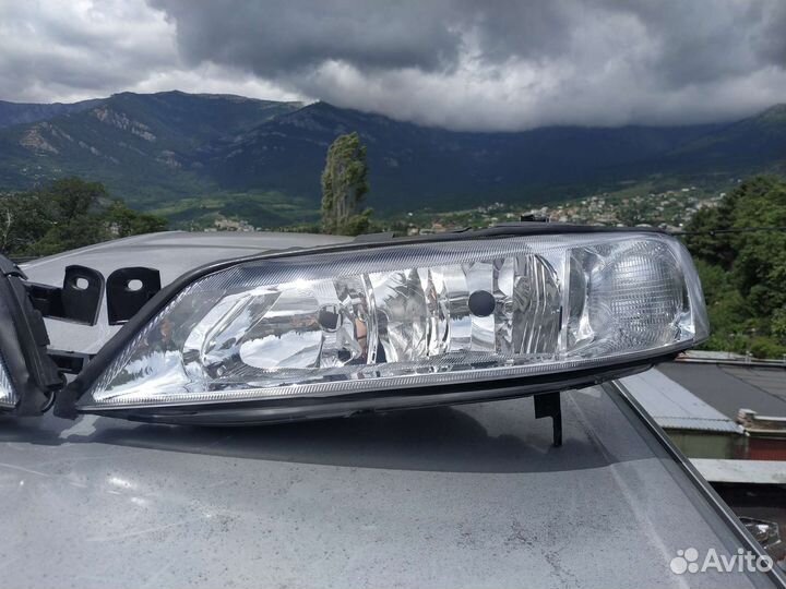 Фары Opel Vectra B