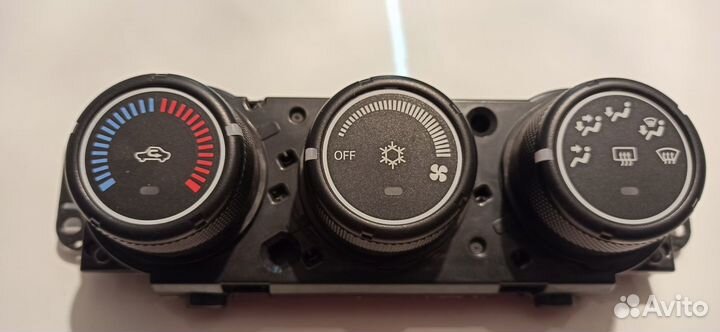 Mitsubishi Lancer X блок управления печки/климат