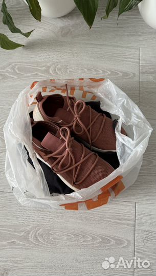 Женские вещи и обувь пакетом