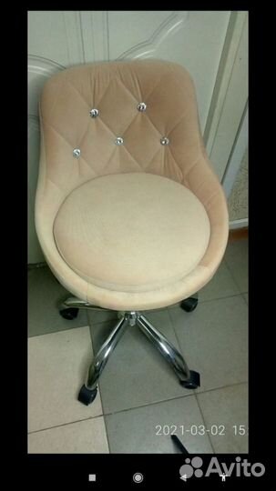 Стул со спинкий