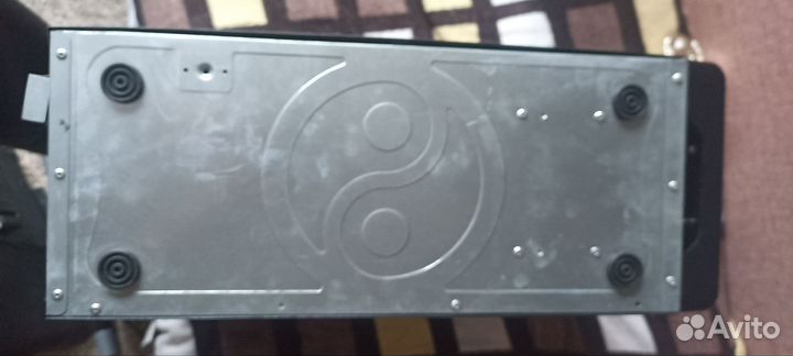 Материнская плата с корпусом