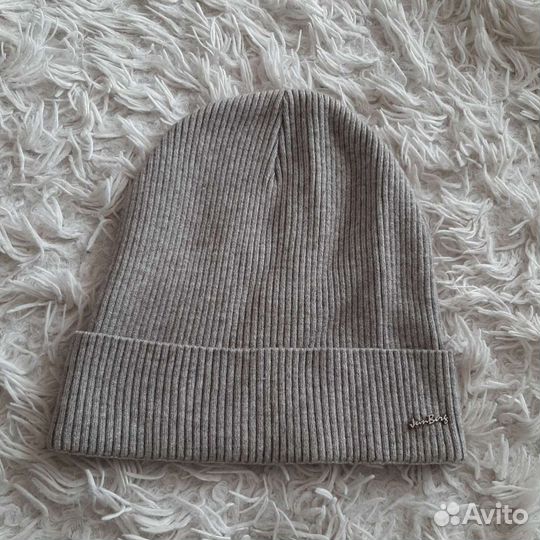Шапка женская как новая демисезон