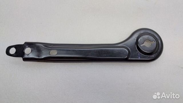 Кронштейн подрамника задний правый Kia K5 DL3 G4KN