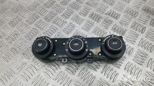 Блок управления печки и климат-контроля KIA CEE'D