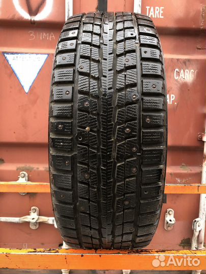 Dunlop SP Winter Ice 01 235/55 R17