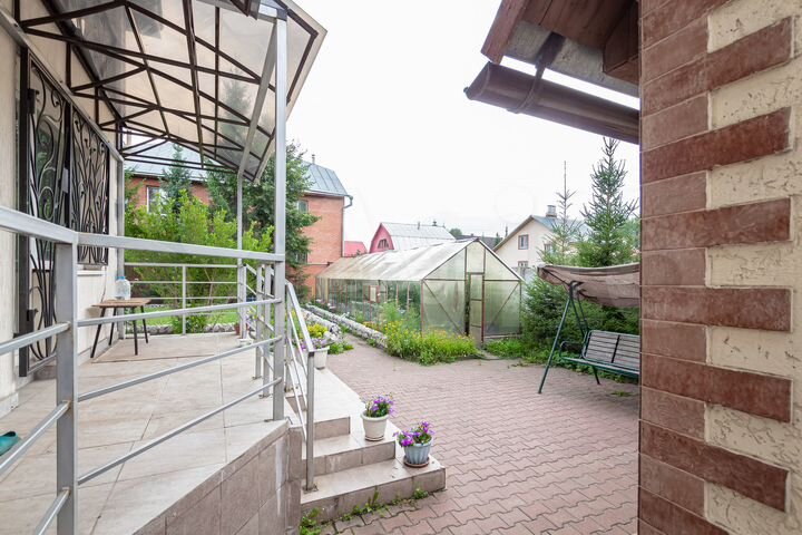 Коттедж 155 м² на участке 5,7 сот.