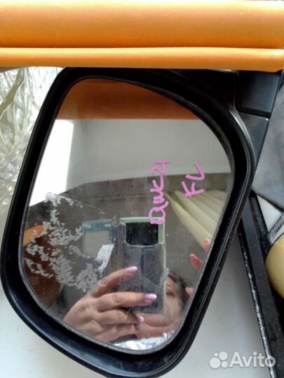 Зеркало левое с поворотником