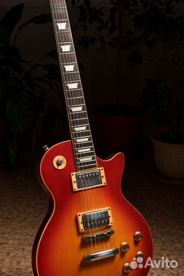 Электрогитара les paul thunder