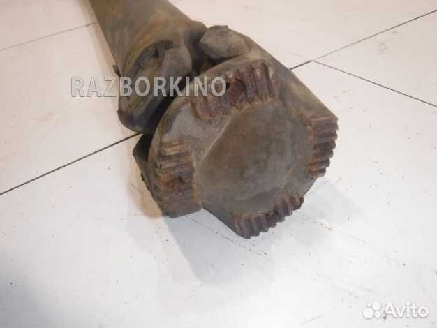 Карданный вал Мерседес