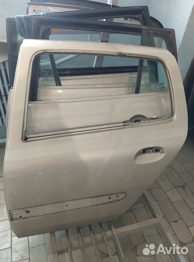 Двери на renault symbol