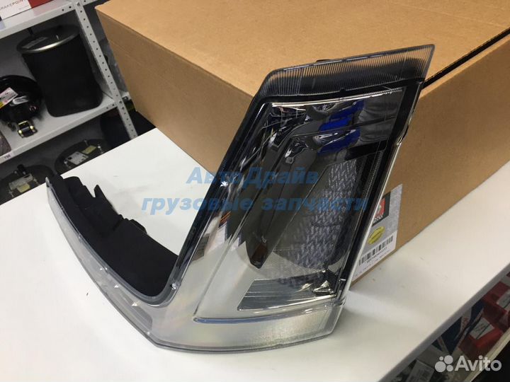 Поворотник Рено левый оригинал 7482622233