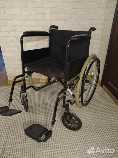 Коляска инвалидная