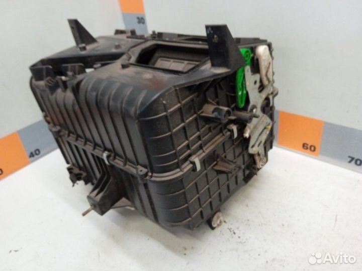 Корпус отопителя Hyundai Santa Fe 1 2.7 2001