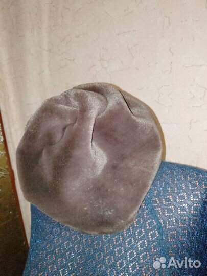 Шапка женская 56-58 с перчатками posezony