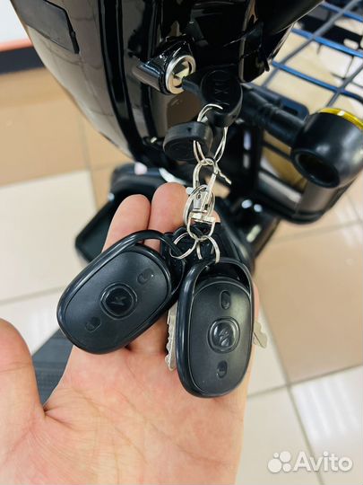 Электроскутер новый