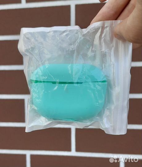 Чехол для наушников AirPods