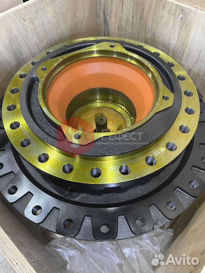 Редуктор хода Hitachi ZX670LCH-5B 4641493