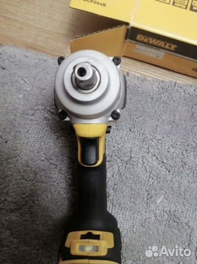 Dewalt dcf894