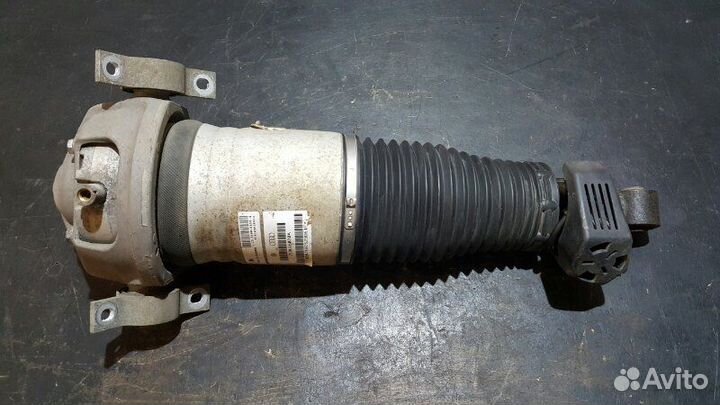 Пневмостойка задняя правая Audi Q7 4L 4.2 BAR 06