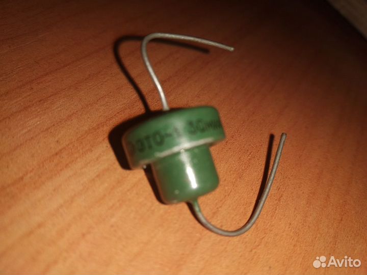 Конденсаторы это-2, к52-2