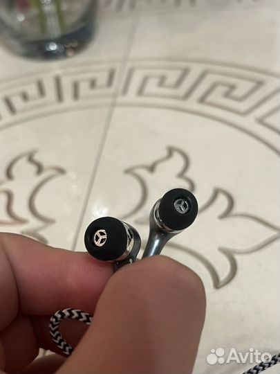 Наушники проводные