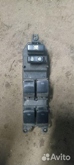 Блок стеклоподъемников для toyota camry v50 2.5