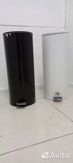 Урна для мусора с педалью