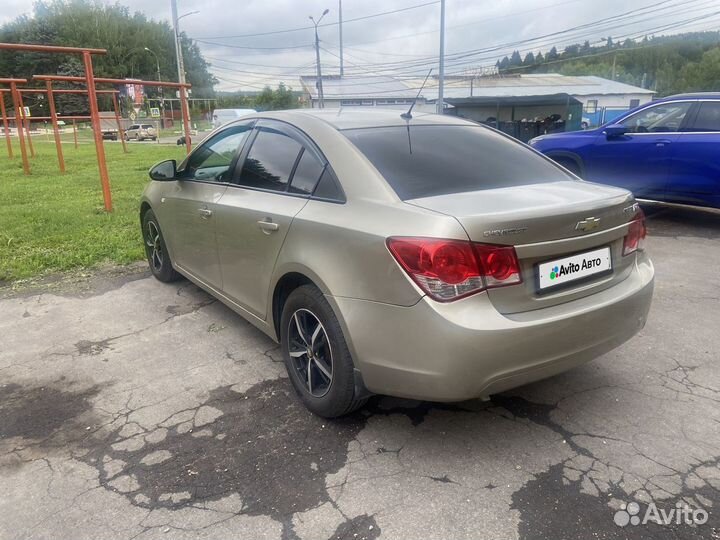 Chevrolet Cruze 1.8 AT, 2012, 155 000 км