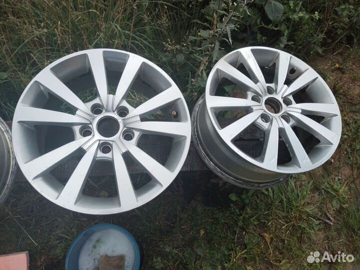 Диски на vag r 16