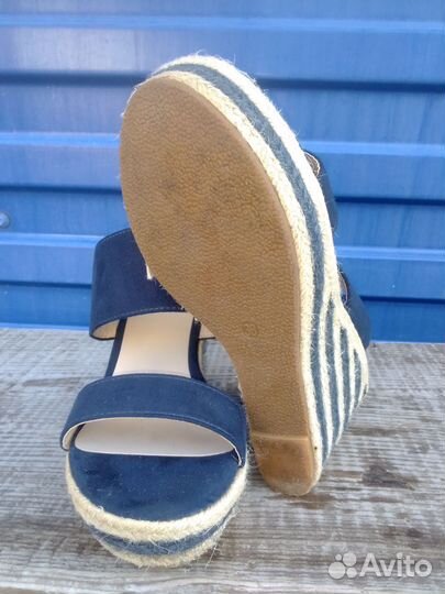 Туфли женские на высокой платформе 38 р