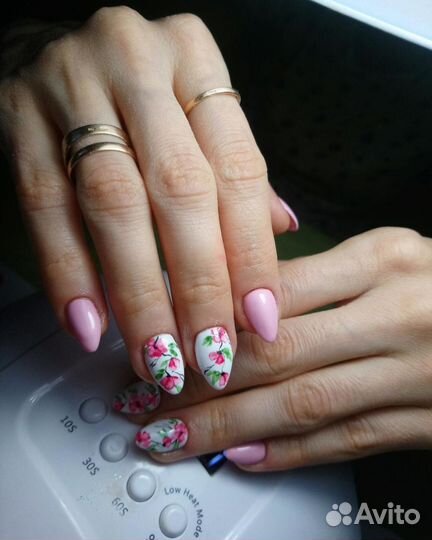 Наращивание ногтей